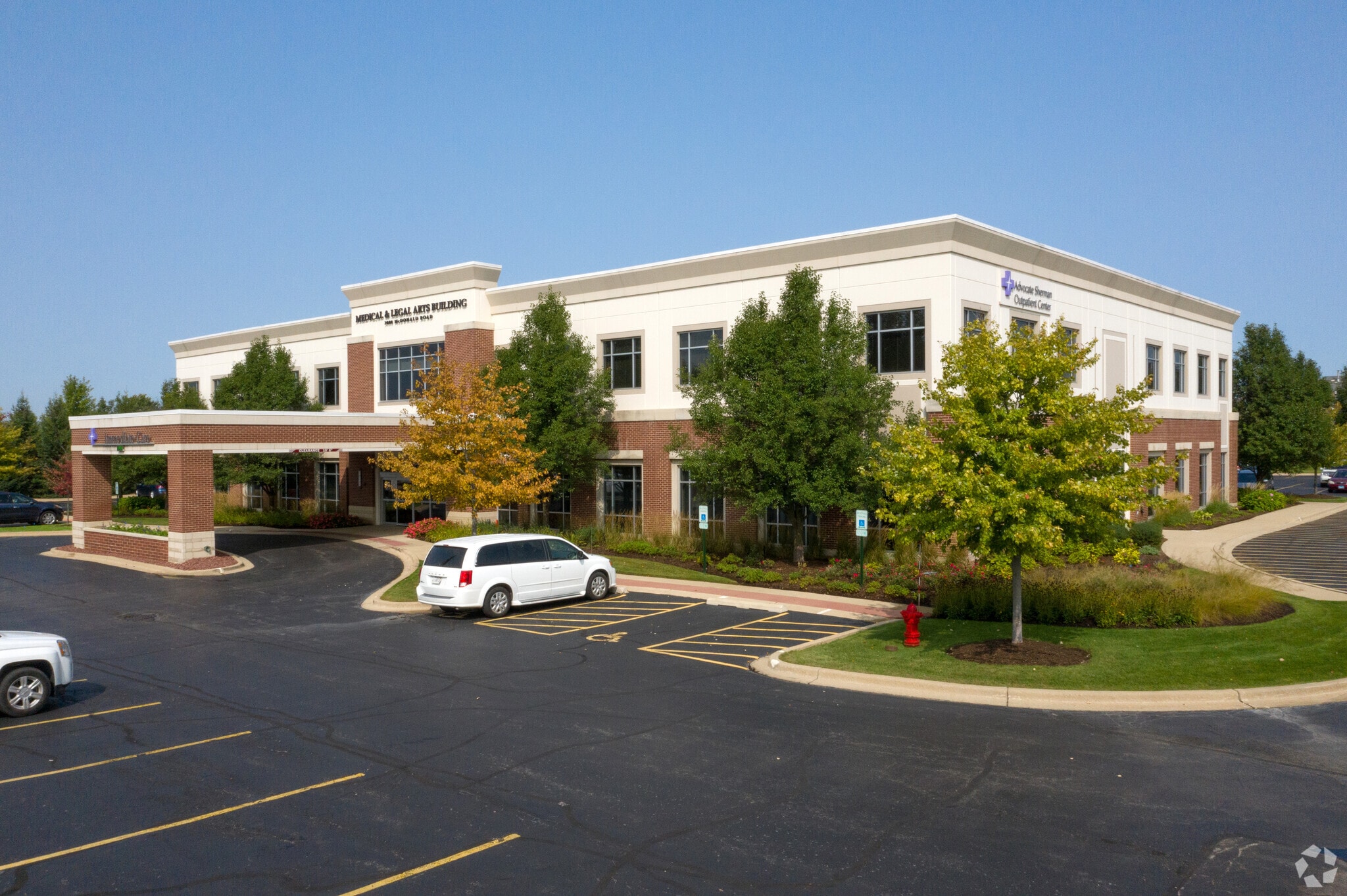 2000 McDonald Rd, South Elgin, IL for sale Primary Photo- Image 1 of 3