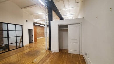 119 W 23rd St, New York, NY for lease Interior Photo- Image 2 of 18