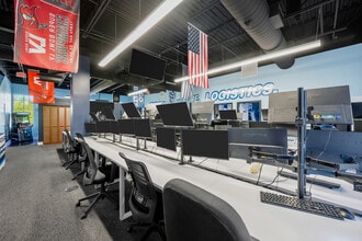 16541 Pointe Village Dr, Lutz, FL for lease Interior Photo- Image 2 of 7