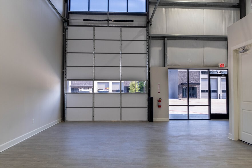 23637 Gosling Rd, Spring, TX for lease - Building Photo - Image 2 of 7