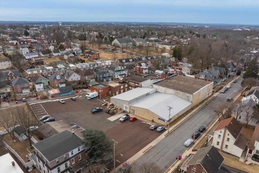 38 Green St, Souderton, PA à louer - Photo du bâtiment - Image 2 de 11