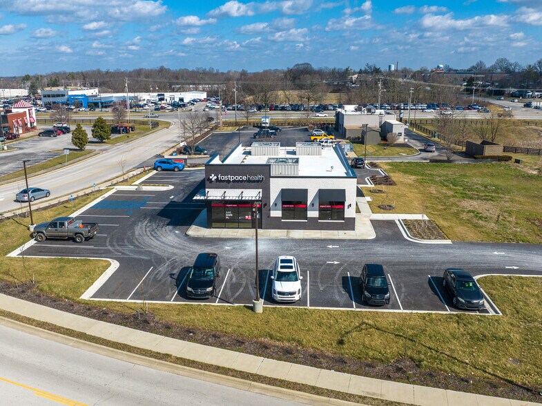 200 Letton Dr, Paris, KY à vendre - Photo du bâtiment - Image 3 de 7