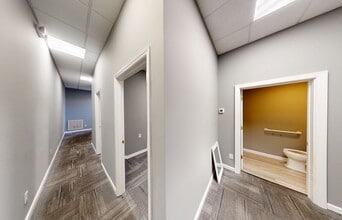 116 3rd Ave, Radford, VA for lease Interior Photo- Image 2 of 7
