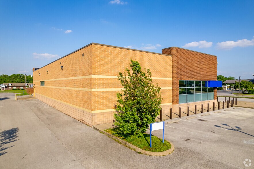 2626 Fort Campbell Blvd, Hopkinsville, KY à vendre - Photo du bâtiment - Image 3 de 18