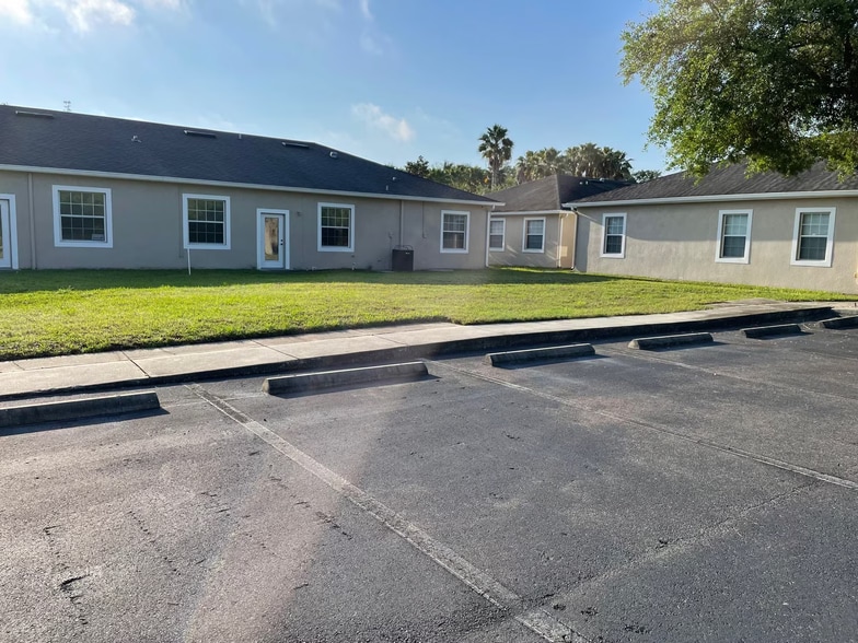 13105 Linebaugh ave, Tampa, FL à vendre - Photo principale - Image 1 de 5