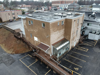 Plus de détails pour 8105 Perry Hwy, Pittsburgh, PA - Bureau à louer