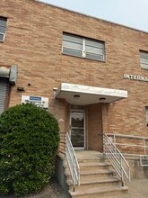 11 Teaneck Rd, Ridgefield Park, NJ for lease Building Photo- Image 1 of 5