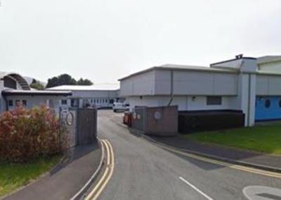 Pond Rd, Ebbw Vale à louer - Photo du bâtiment - Image 1 de 1