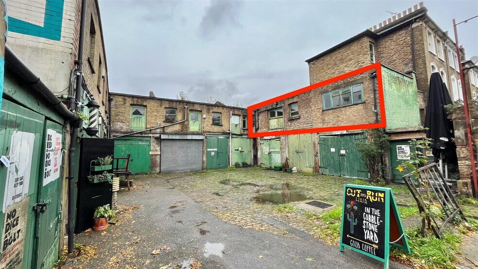 1-3 Bouverie Rd, Harrow à louer - Photo du bâtiment - Image 1 de 1