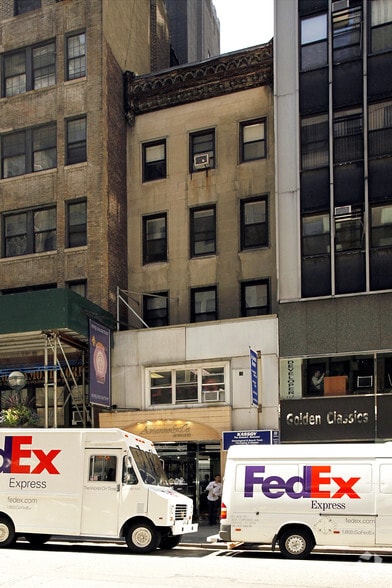 21 W 47th St, New York, NY for lease - Primary Photo - Image 1 of 2