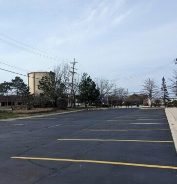 1301A N Plum Grove Rd, Schaumburg, IL à vendre - Photo du bâtiment - Image 2 de 3