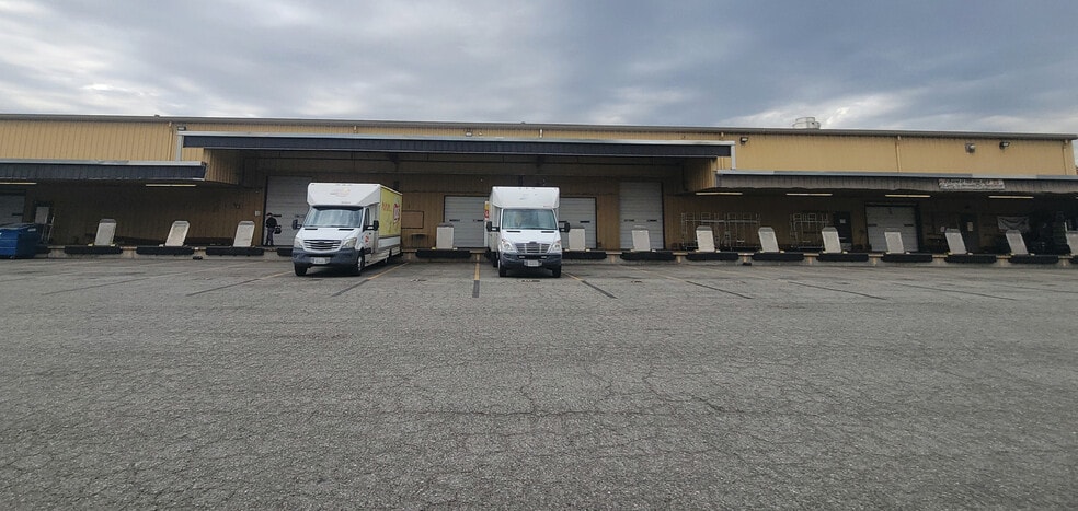 635 W Valley Blvd, Bloomington, CA for sale - Building Photo - Image 1 of 13