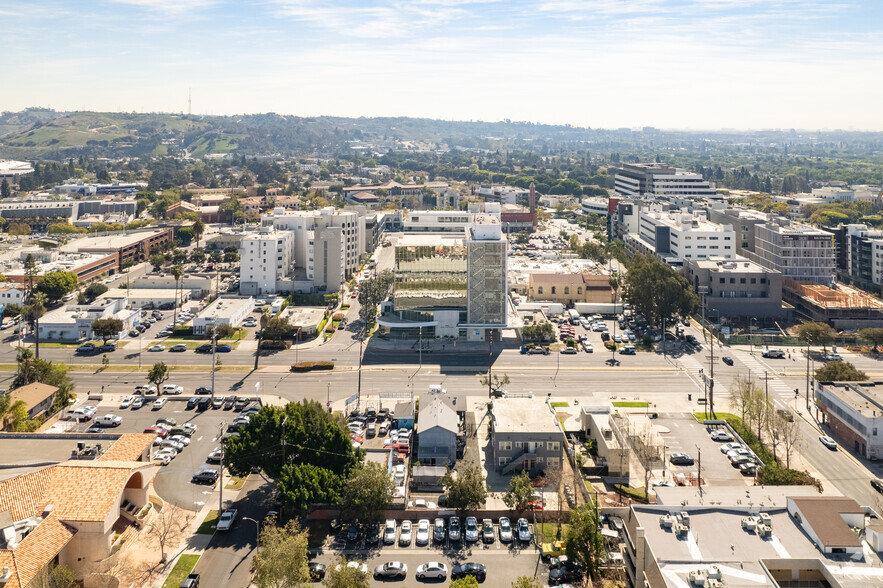 9808 Venice Blvd, Culver City, CA for lease - Aerial - Image 3 of 5