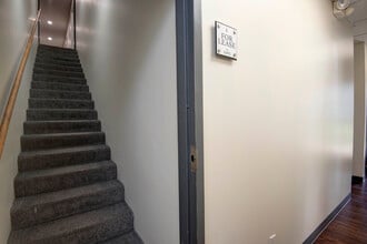 1420-1426 E Bradford Pky, Springfield, MO for lease Interior Photo- Image 2 of 5