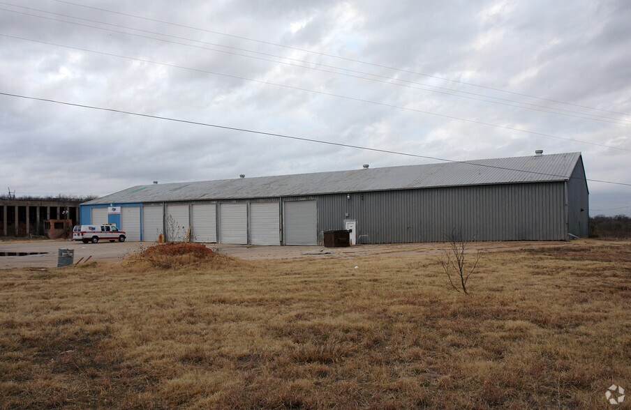 3302 Seymour Hwy, Wichita Falls, TX for lease - Building Photo - Image 2 of 2