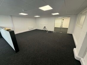 Friarton Rd, Perth for lease Interior Photo- Image 1 of 8