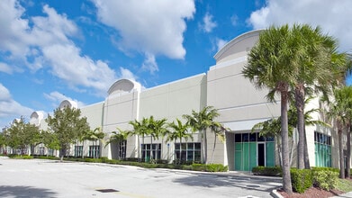 2100 SW 2nd St, Pompano Beach, FL for lease Building Photo- Image 1 of 1