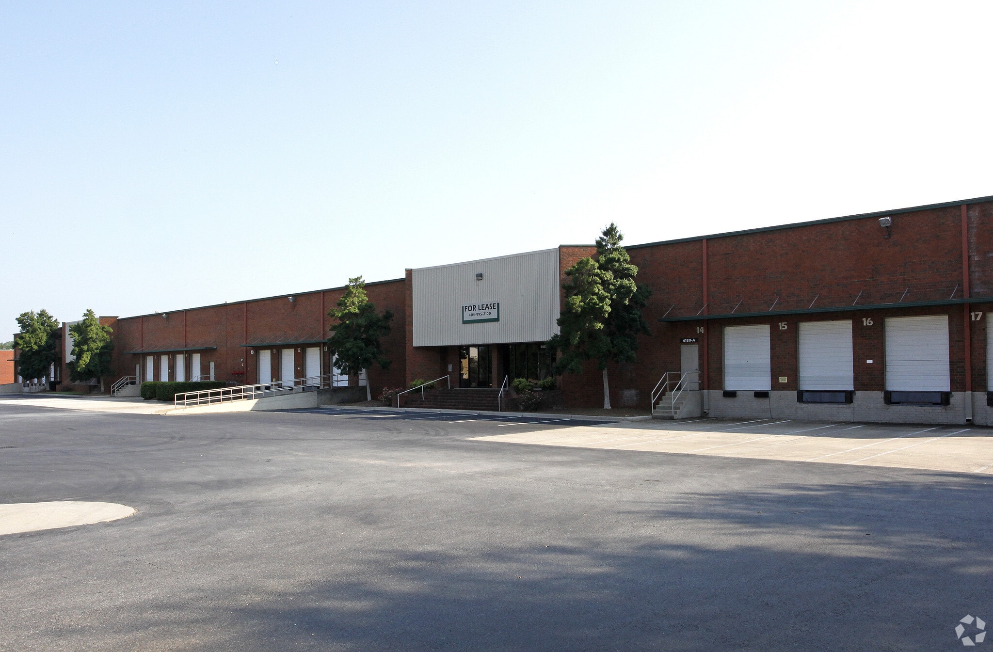 6180 Purdue Dr SW, Atlanta, GA for lease Primary Photo- Image 1 of 3