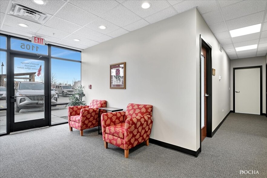 1109 Ritter St, North Aurora, IL for lease - Lobby - Image 2 of 15
