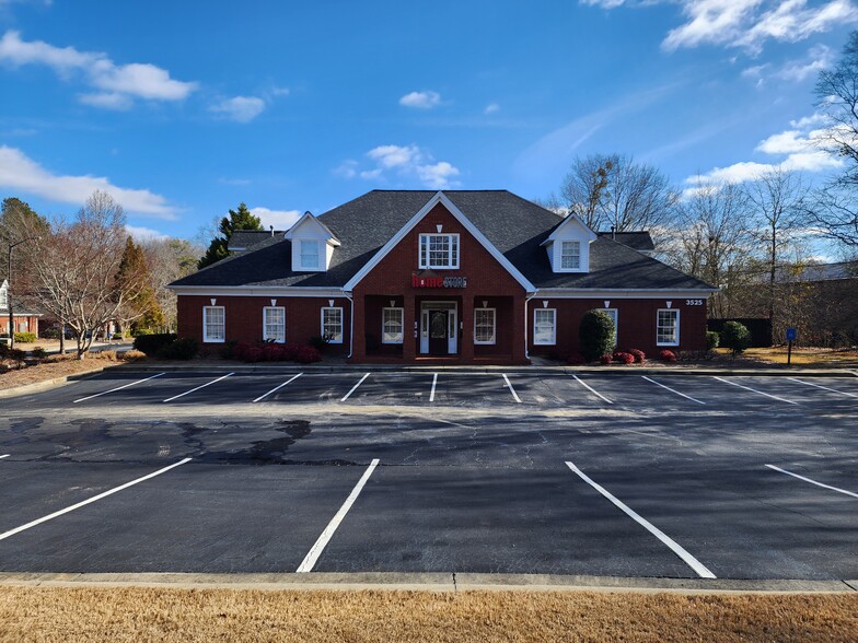 3525 Highway 81, Loganville, GA for sale - Building Photo - Image 1 of 9