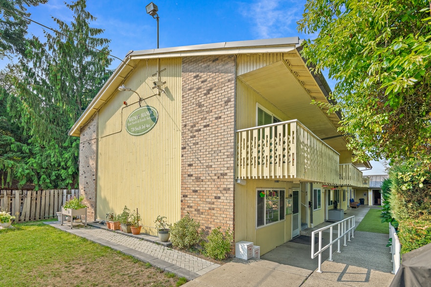 739 S 3rd Ave, Kent, WA à vendre - Photo principale - Image 1 de 20
