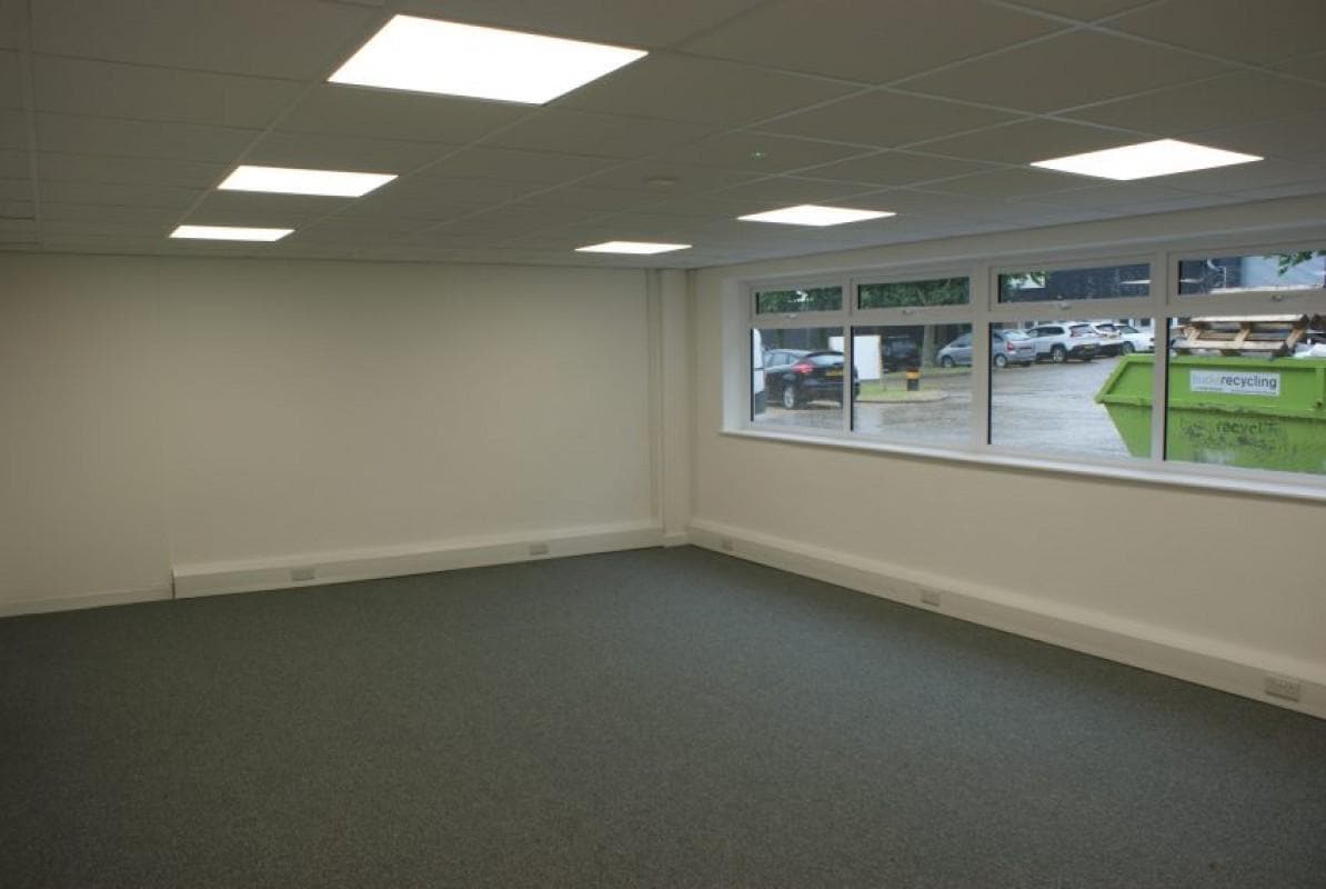Cuxham Rd, Watlington for lease Building Photo- Image 1 of 27