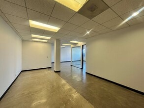 200 Pine Ave, Long Beach, CA for lease Interior Photo- Image 1 of 4