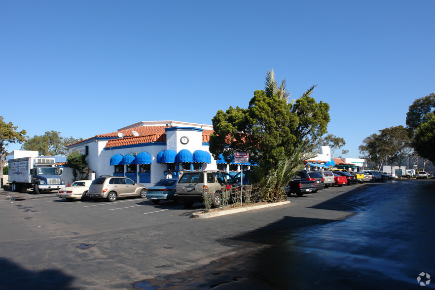 6118 Paseo Del Norte, Carlsbad, CA for lease - Primary Photo - Image 1 of 4