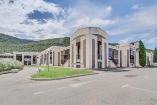 More details for 30 Avenue Du Chateau De Jouques, Gémenos - Office for Lease