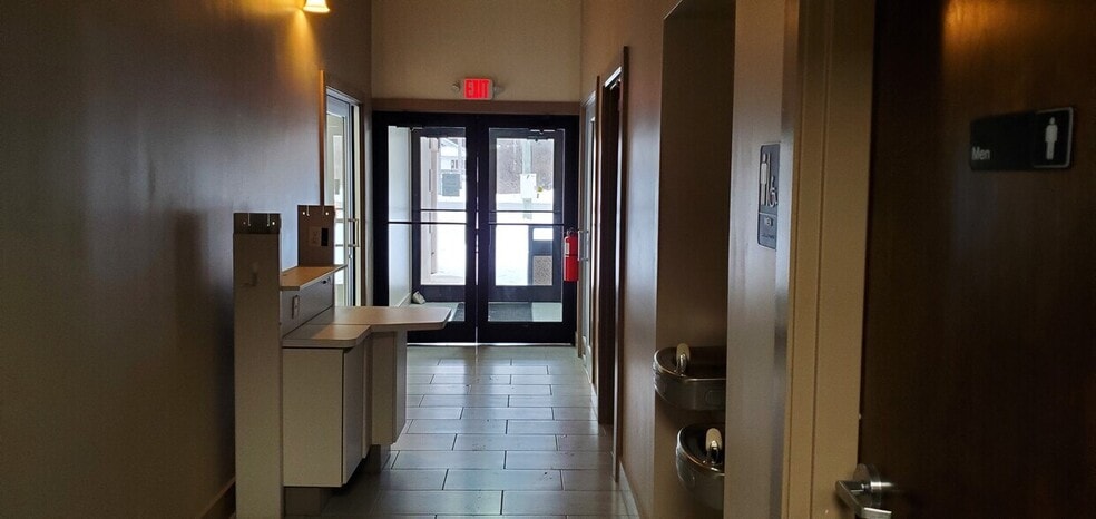 8600 Sheridan Dr, Buffalo, NY for sale - Building Photo - Image 3 of 13