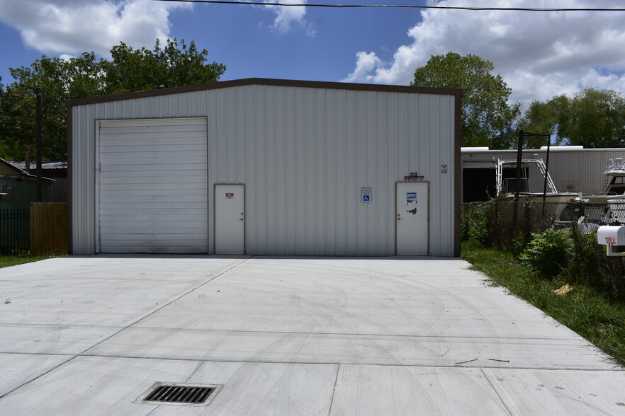 1112 Kentucky Ave, South Houston, TX for lease - Building Photo - Image 1 of 20