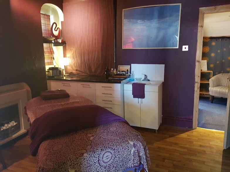 3 Chester Rd, Winsford for sale - Building Photo - Image 2 of 18