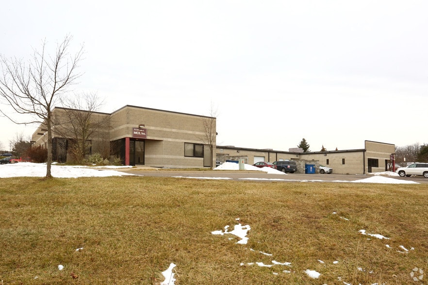 3550 W Liberty Rd, Ann Arbor, MI for lease - Building Photo - Image 3 of 3