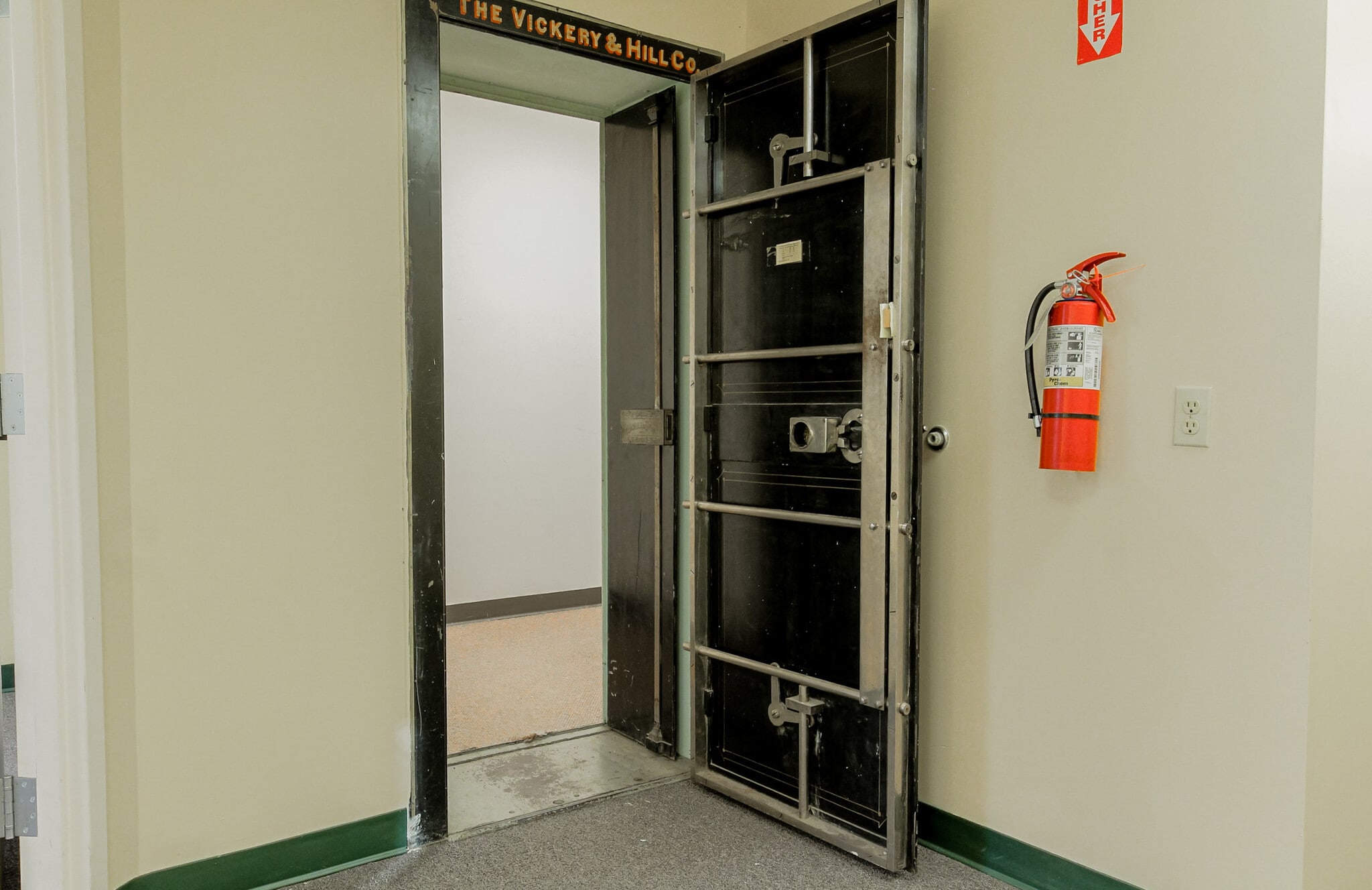 1 Weston Ct, Augusta, ME for lease Interior Photo- Image 1 of 4