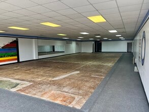 1312 Industrial Rd, Emporia, KS for lease Interior Photo- Image 1 of 2