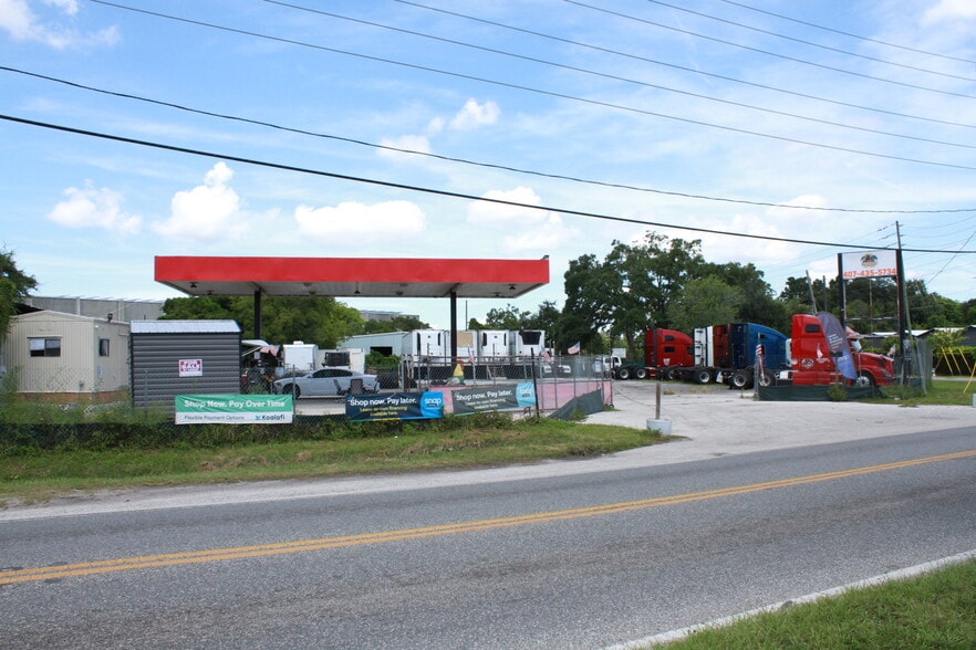 2658 Overland Rd, Apopka, FL for sale - Building Photo - Image 3 of 6
