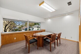 610 Davis St, Santa Rosa, CA for sale Interior Photo- Image 2 of 19