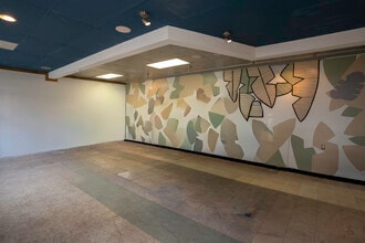 71-75 S Kamehameha Hwy, Wahiawa, HI à louer Photo intérieure- Image 2 de 8