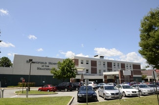 Plus de détails pour 190 W Sproul Rd, Springfield Township, PA - Soins de santé à vendre