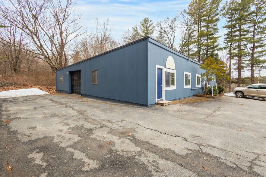 5 Pond Rd, Harvard, MA à vendre - Photo du bâtiment - Image 3 de 15