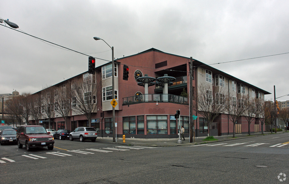 710 6th Ave S, Seattle, WA for lease - Primary Photo - Image 1 of 6