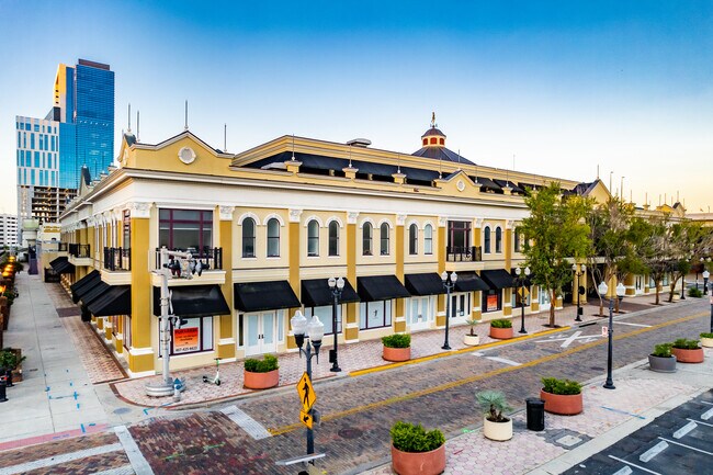 Plus de détails pour 122 W Pine St, Orlando, FL - Coworking à louer