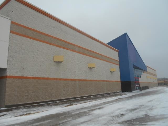 4401-4429 16th St, Moline, IL for lease - Building Photo - Image 2 of 8