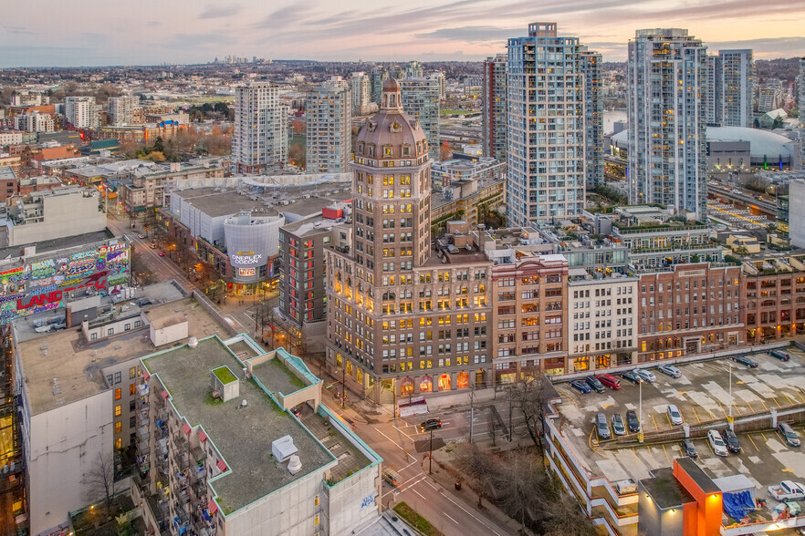 128 W Pender St, Vancouver, BC à louer - Photo du bâtiment - Image 3 de 7