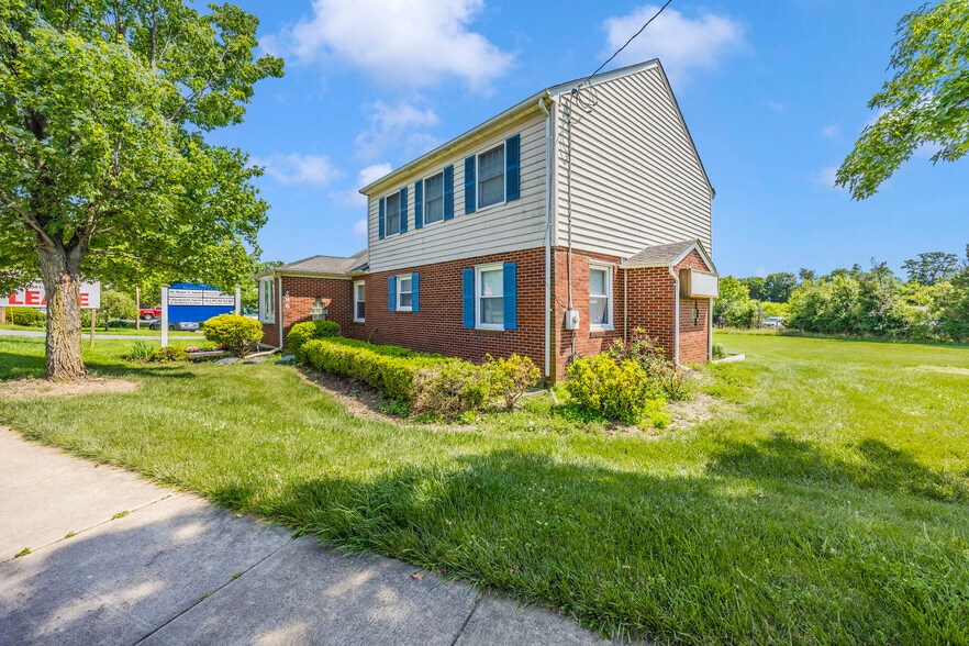 286 Montevue Ln, Frederick, MD à louer - Photo principale - Image 1 de 18