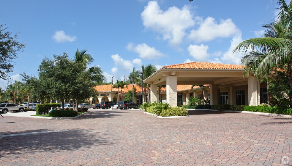 8409 N Military Trl, Palm Beach Gardens, FL à louer - Photo du bâtiment - Image 3 de 10