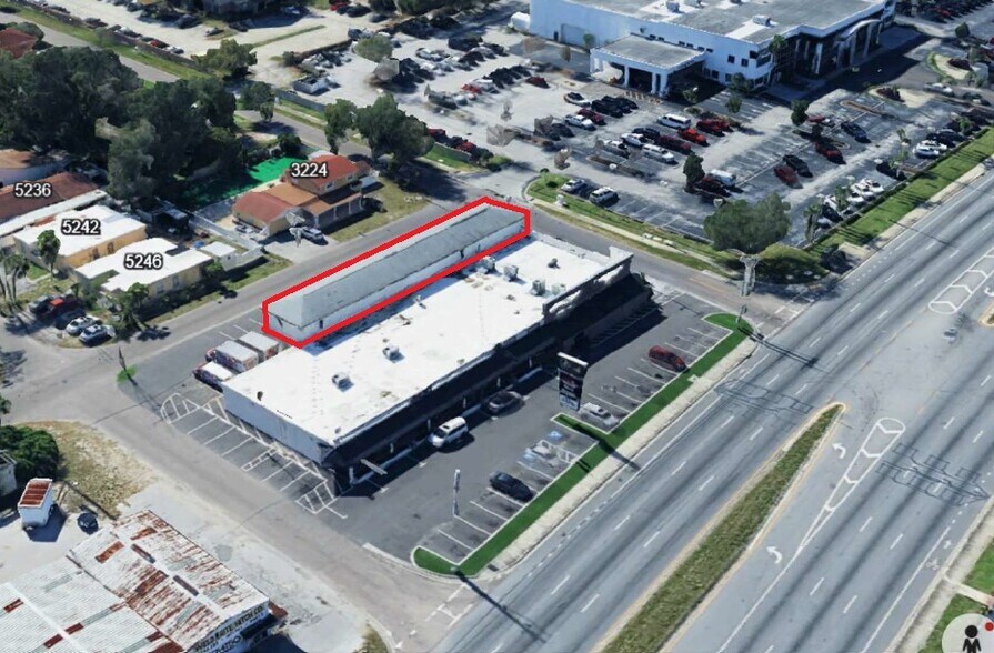 3220 W Hillsborough Ave, Tampa, FL for lease - Building Photo - Image 2 of 3