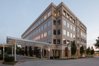 4130 Parklake Ave, Raleigh, NC à louer Photo du bâtiment- Image 1 de 8