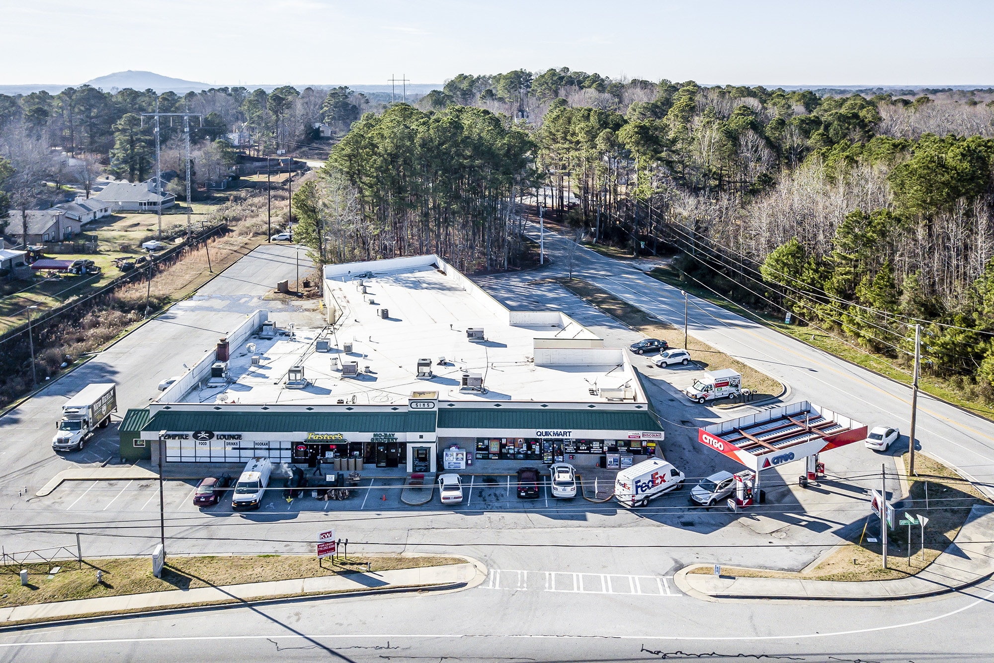 2671 Hwy 124 Rd, Snellville, GA for lease Primary Photo- Image 1 of 4