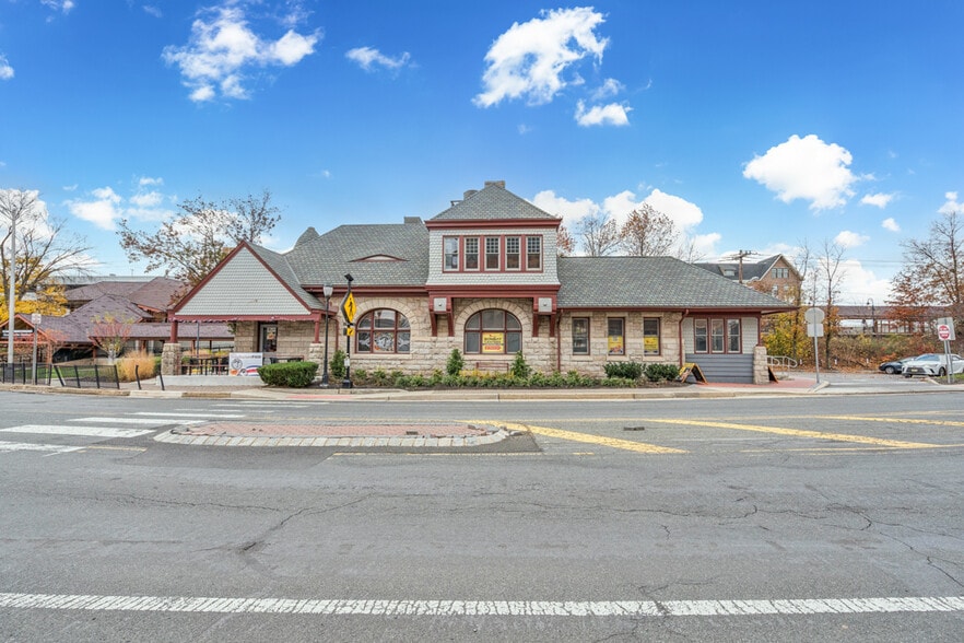 1 Veterans Memorial Dr W, Somerville, NJ for sale - Building Photo - Image 2 of 32